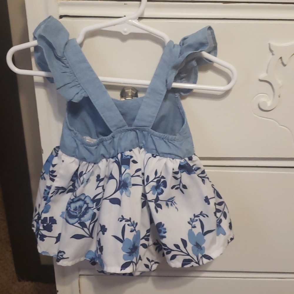 Blue Flower Onsie - Picture 2 of 3